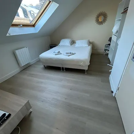 Parfait F1, Entree Du Havre #10 Apartment